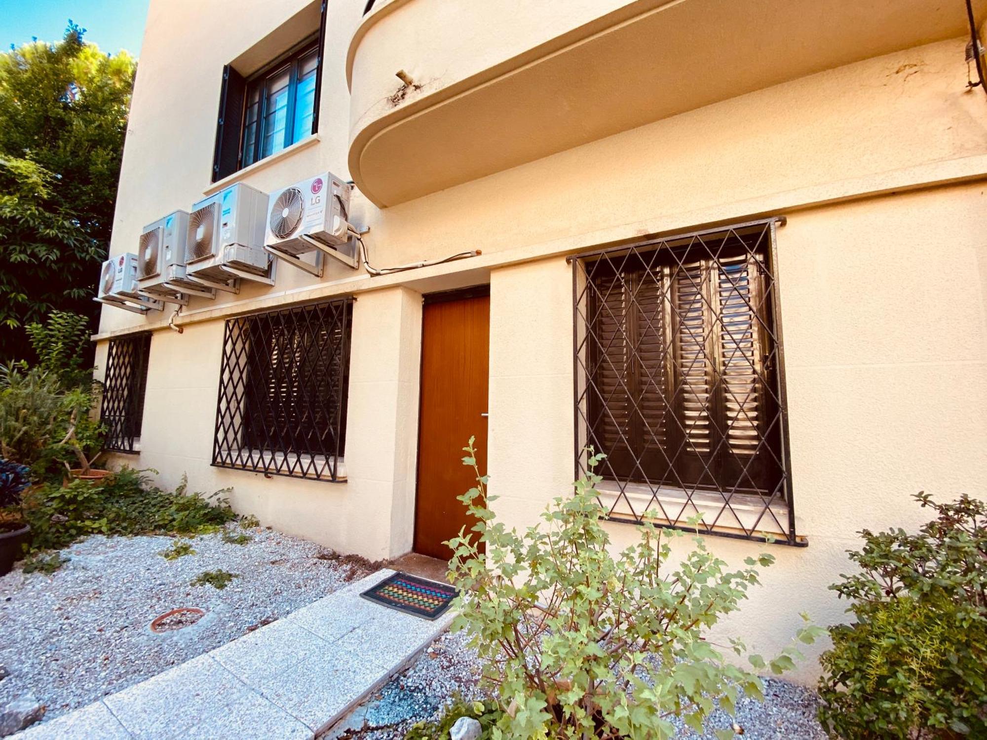 Apartamento Cauvi - Antibes Centre, Wifi, Climatisation, 4 Personnes Exterior foto